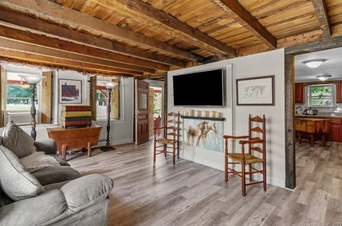 114 Franklin St, Killingly CT 06239-3507 exterior