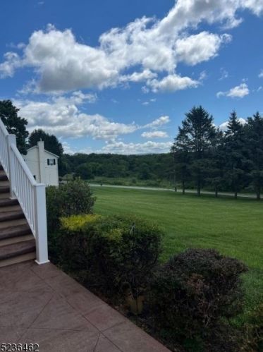 533 Rockport Rd, Hackettstown NJ 07840-5224 exterior