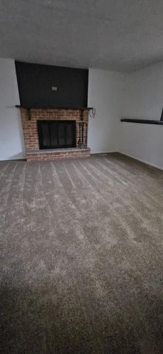 5467 Greenboro Dr, Grand Rapids MI 49508-6044 exterior