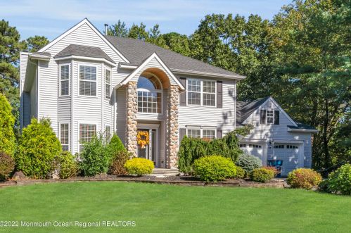 29 Cottonwood Dr, Jackson Twp, NJ 08527-4940