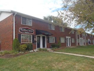 4620 Englewood Dr, Indianapolis IN  46226-2621 exterior