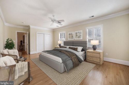 1493 Evans Farm Dr, Mc Lean VA 22101-5656 exterior