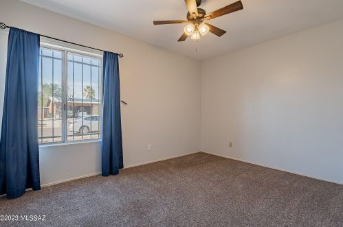 4801 Red Wolf Dr, Tucson AZ  85742-8825 exterior