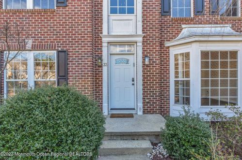 33 Jefferson Ct, Jackson Twp NJ  08527-5159 exterior