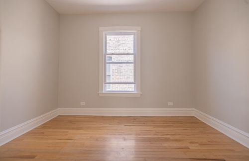 4848 Tripp Ave, Chicago IL 60629-5743 exterior