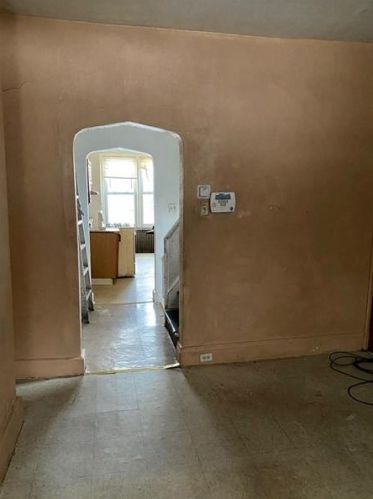 116 Jucunda St, Pittsburgh, PA 15210-1600