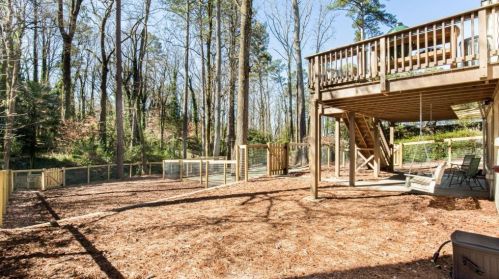 1403 Lavista Rd, Atlanta GA 30324-3835 exterior