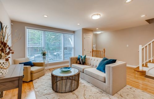 7656 Bosworth Ave, Chicago IL  60626-1217 exterior