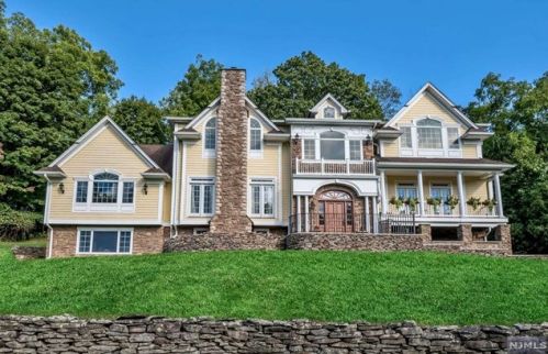 372 Saddle River Rd, Upper Saddle River, NJ 07458-1757