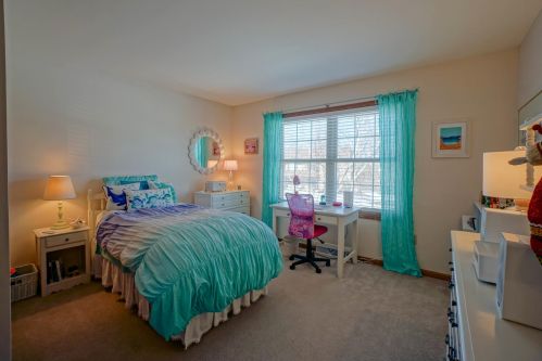 4501 121, Milwaukee WI 53228-2490 exterior