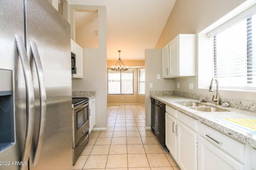 671 Mission Dr, Chandler AZ  85225-2144 exterior