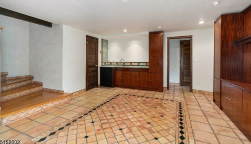 16 Is Trl, Sparta NJ 07871 exterior