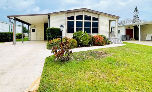 2990 Fiddlewood Cir, Fort Pierce, FL 34952-3341