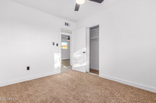 2605 50 Dr, Phoenix AZ 85031-1329 exterior