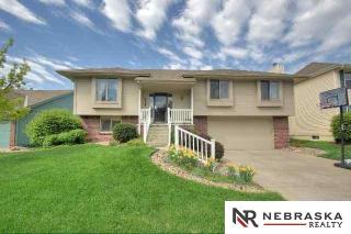 6328 105th St, Omaha, NE 68134-1071