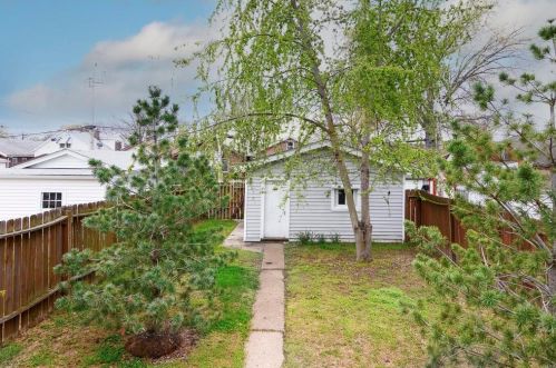 5456 Gresham Ave, Saint Louis MO 63109-3707 exterior