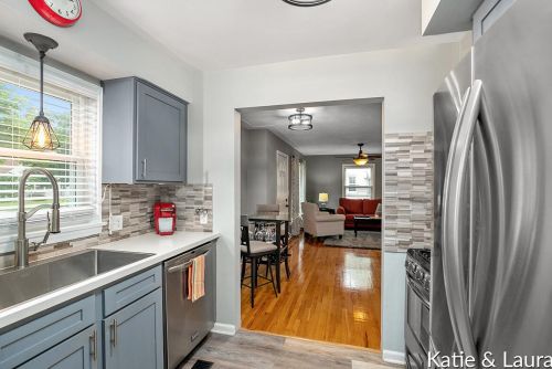 1243 Northlawn St, Grand Rapids MI 49505-3866 exterior