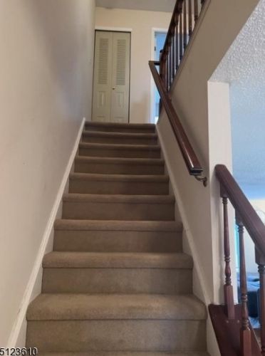 1306 Doolittle Dr, Bridgewater NJ  08807-3506 exterior