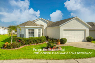 7608 Mt Laurel Dr, Zephyrhills FL  33540-2061 exterior