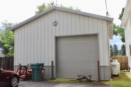 49 Dubois St, Springfield MA  01151-1919 exterior