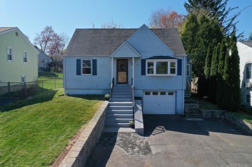 37 Dix Ave, New Britain, CT 06051-1611