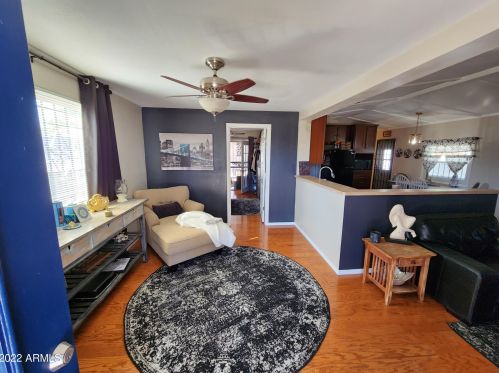 18214 2nd St, Phoenix AZ  85022-1006 exterior