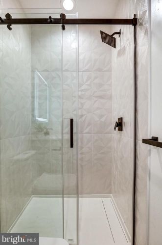 4913 Sherier Pl, Washington DC  20016-3319 exterior