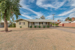 2042 Flower St, Phoenix, AZ 85015-5709