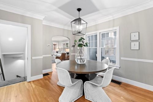 875 Kings Ct, Atlanta GA 30306-3431 exterior