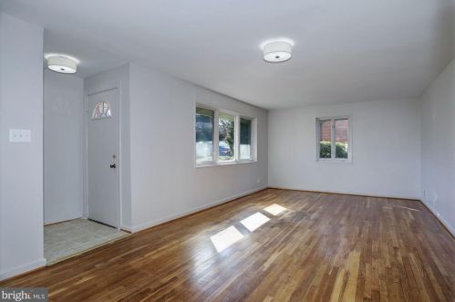 1707 Lansdowne Way, Silver Spring, MD 20910-1443