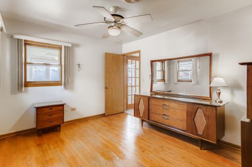 4535 Newcastle Ave, Chicago IL 60706-4832 exterior