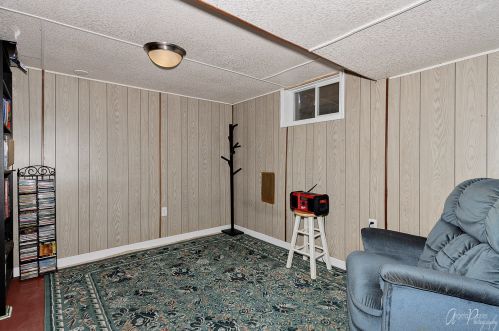 1314 Tappan St, Bull Valley IL 60098-2451 exterior