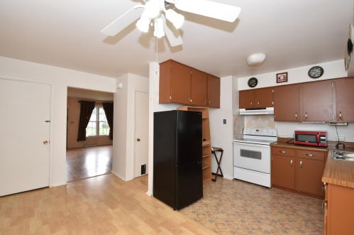 4119 Cherrywood Ln, Milwaukee WI 53209-1004 exterior