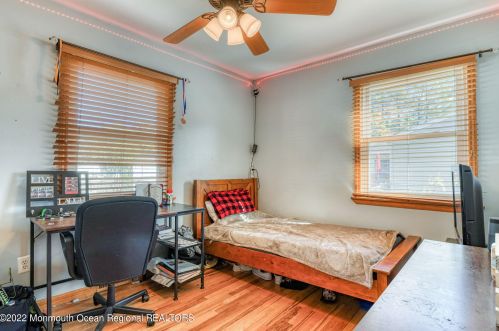 26 Laurelton Ave, Jackson Twp NJ  08527-2437 exterior