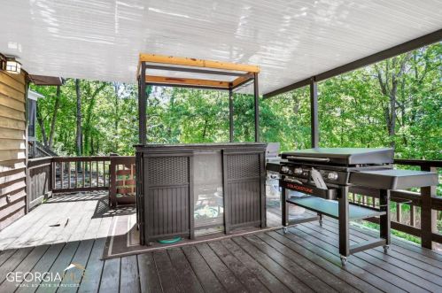 6970 Diana Cir, Gainesville GA 30506-4708 exterior