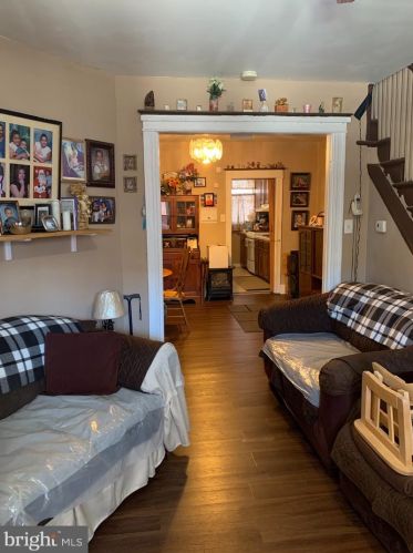 2259 Cambria St, Philadelphia PA 19134-4206 exterior