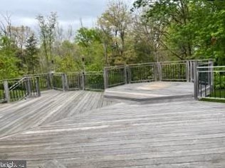 2904 Craiglawn Rd, Silver Spring MD 20904-1819 exterior