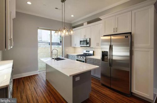 614 Dudley St, Philadelphia PA  19148-2404 exterior