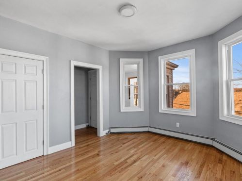 47 Luna St, Providence RI 02904-2478 exterior