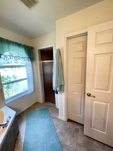 445 Ferris Dr, Fort Pierce FL 34983-1120 exterior