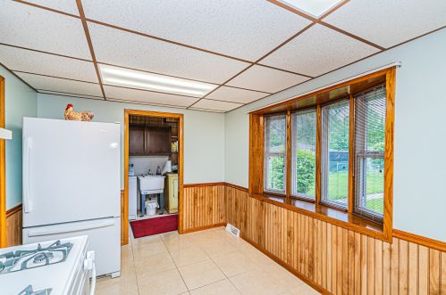 2840 10 Ave, Broadview IL 60153-1926 exterior