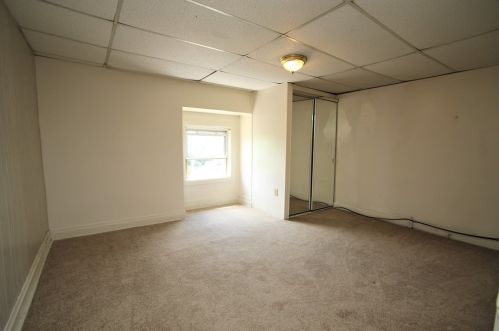 2801 Cobden St, Pittsburgh PA 15203-2608 exterior