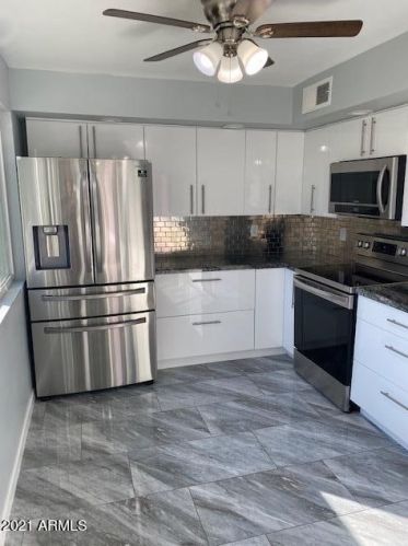 6735 10 St, Phoenix AZ 85086-0912 exterior