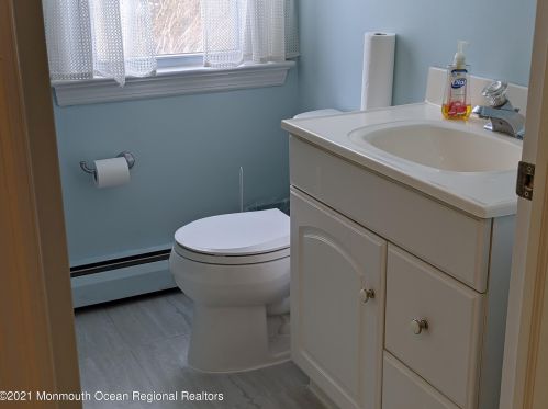 73 End Ave, Red Bank NJ 07702 exterior