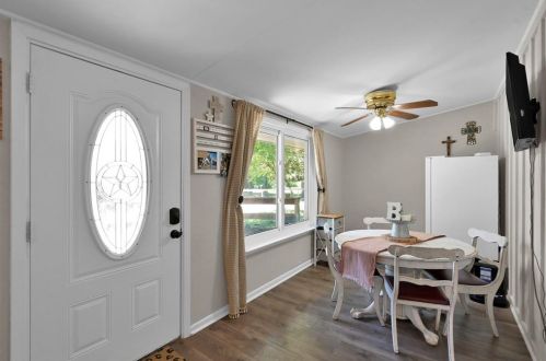 9803 Pne Pt Dr, Montgomery TX 77316-9148 exterior