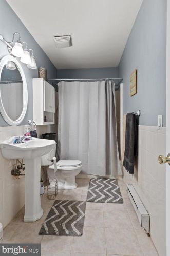 217 Pulte Rd, Lancaster PA 17601-3326 exterior