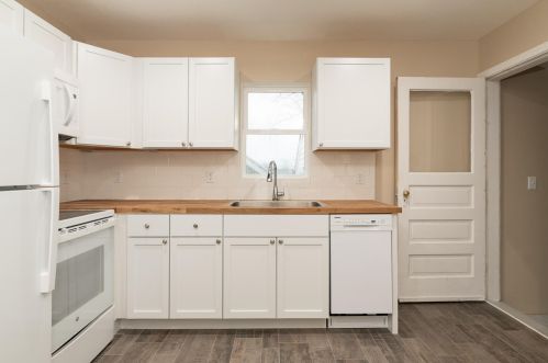 51 Ridgewood St, Kalamazoo MI  49001-4253 exterior