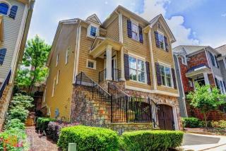 1122 Park Overlook Dr, Atlanta, GA 30324-5682