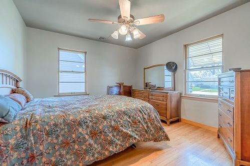 3760 115 Pl, Chicago IL 60655-6201 exterior