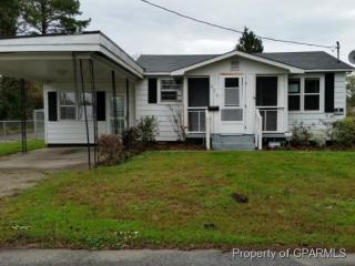 429 5th St, Ayden, NC 28513-3013